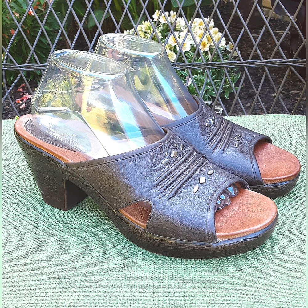 Kravings Nick's Brown Leather Slide Block Heel Sandal Size 10.